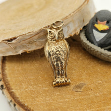 Load image into Gallery viewer, Vintage 9ct Gold Owl Charm | Hallmarked Birmingham 1989