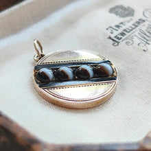 Load image into Gallery viewer, Antique 15ct Gold Banded Agate Pendant side