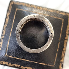 Load image into Gallery viewer, Art Deco Silver Night and Day Paste Ring top down view