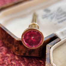 Load image into Gallery viewer, Antique 9ct Gold Cased Watch Winding Key in box