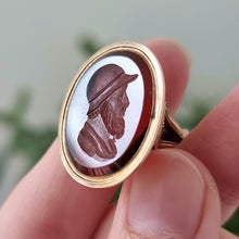 Load image into Gallery viewer, Antique Gilt Carnelian Male Portrait Fob Seal face