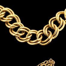 Load image into Gallery viewer, Close-up of double curb bracelet links
