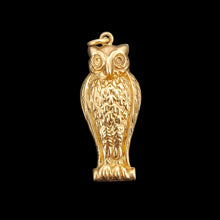 Load image into Gallery viewer, Vintage 9ct Gold Owl Charm | Hallmarked Birmingham 1989
