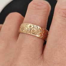 Load image into Gallery viewer, Victorian 9ct Rose Gold Patterned Band | Hallmarked Birmingham 1867
