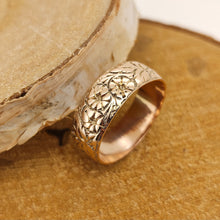 Load image into Gallery viewer, Victorian 9ct Rose Gold Patterned Band | Hallmarked Birmingham 1867
