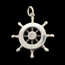 Load image into Gallery viewer, Victorian Silver Scottish Agate Ship&#39;s Wheel Pendant back
