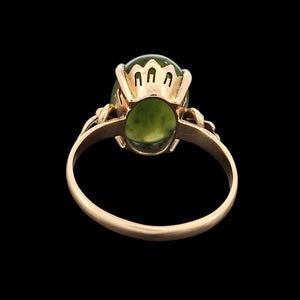 Vintage 14k Gold Nephrite Jade Solitaire Ring