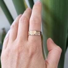 Load image into Gallery viewer, Victorian 9ct Gold Shaped Wedding Band | Hallmarked Birmingham 1886 modelled
