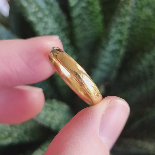 Art Deco 22ct Gold Wedding Band video