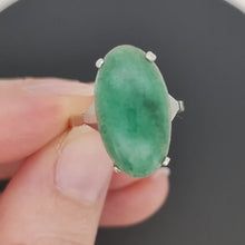 Load and play video in Gallery viewer, Vintage 9ct Yellow and White Gold Oval Cabochon Nephrite Jade Ring
