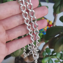 Load and play video in Gallery viewer, Antique Solid Sterling Silver Curb Link Albert Chain Necklace with T-Bar | 57.3 grams
