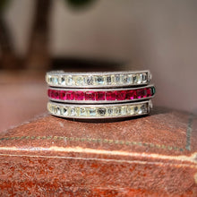 Load image into Gallery viewer, Art Deco Silver Night &amp; Day Flip Paste Ring red side
