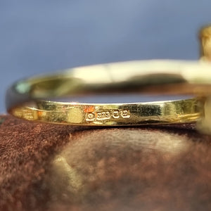 Vintage 9ct Gold Garnet & Opal Cluster Ring hallmark