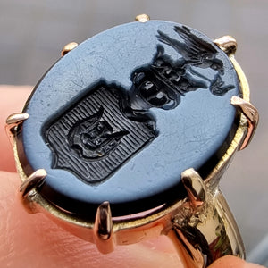 Antique 18ct Gold Russian Noble Family Coat of Arms Ring close-up